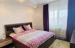 Apartament de 4 camere, 80 mp, 2 balcoane, etaj intermediar, la cheie, zona Titulescu