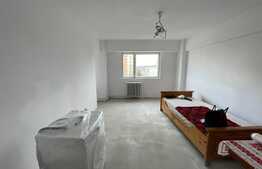 Investitie! Apartament 2 camere, decomandate, etaj intermediar, Intre Lacuri