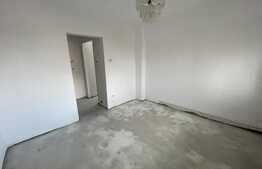 Investitie! Apartament 2 camere, decomandate, etaj intermediar, Intre Lacuri
