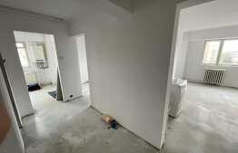 Investitie! Apartament 2 camere, decomandate, etaj intermediar, Intre Lacuri