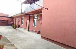 Oportunitate! Casa 4 camere, 2 bai, proaspat renovata, zona strazii Paris!