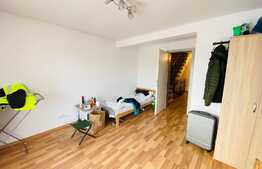 Duplex de 135 mp, 7 camere, 3 parcari, garaj, zona strazii Plevnei