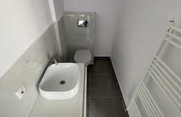 Casa insiruita, 4 camere, acces privat, zona cartierului Terra! Comision 0!