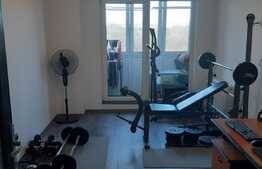 Apartament de lux, 3 camere, loc de parcare, investitie, zona VIVO