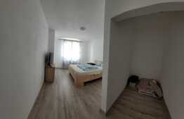 PRET OPORTUN! Apartament finisat de 2 camere, 52 mp, parcare, zona Terra!