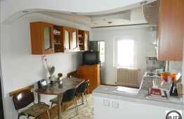 Apartament spatios cu 3 camere,  boxa pentru depozitare si loc de parcare