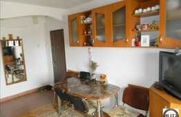 Apartament spatios cu 3 camere,  boxa pentru depozitare si loc de parcare