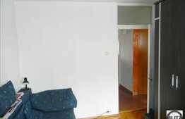 Apartament spatios cu 3 camere,  boxa pentru depozitare si loc de parcare