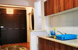 Apartament de 2 camere, 63 mp, decomantat, zona Penny