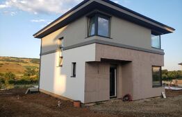 De vanzare casa individuala,120 mp utili, 500 mp teren,zona linistita