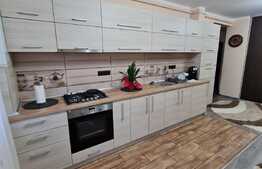 Apartament de 2 camere, mobilat si utilat, parcare, zona Cetatii