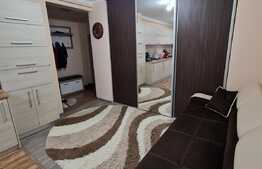 Apartament de 2 camere, mobilat si utilat, parcare, zona Cetatii