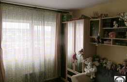 De vanzare 3 camere, imobil nou, loc parcare, zona Teilor