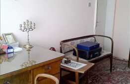 4 camere decomandate, zona Piata Hermes. Loc de parcare si boxa inclusa!