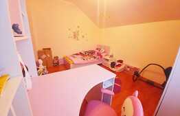 Casa 4 camere, 150 mp utili, zona rezidentiala, Bunloc, Sacele