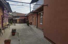 Oportunitate! Casa renovata 100 mp utili, 4 camere, curte comuna, semicentral!