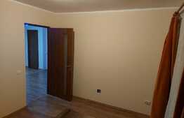 Apartament 3 camere, etaj intermediar, parcare zona Atelierul de Pizza
