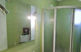 Casa tip duplex, strada privata, 290 mp teren, 2 parcari, zona Terra