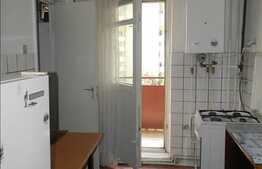 2 camere decomandate, 48 mp utili, mobilat clasic, zona Calea Floresti!