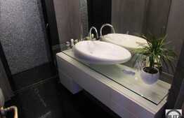 Penthouse de lux cu 4 camere, 125 mp,  in zona strazii Plopilor, garaj inclus