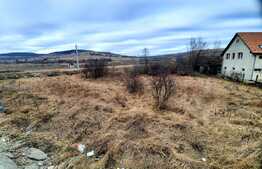 Teren intravilan cu suprafata de 2035mp ,front 40ml ,situat in Valcele