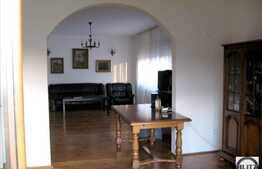 4 camere de vanzare, decomandat, 120 mp utili, zona Plopilor, cu garaj