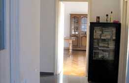 4 camere de vanzare, decomandat, 120 mp utili, zona Plopilor, cu garaj