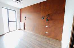 Birou ultrafinisat, 95 mp, imobil nou, parcare, zona Centrala