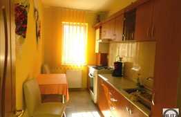 De vanzare 1 camera, 37 mp, balcon, decomandat, zona strazii Florilor!