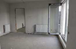 Apartament 2 camere semifinisat, cu CF, terasa, parcare, zona Fagului!