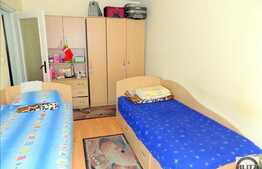 1 camera, 24 mp, semidecomandata, zona strazii Cernei