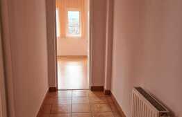 Spatiu de birou, 75 mp, loc de parcare inclus, zona Centrala