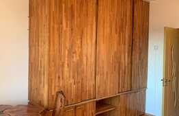 Garsoniera de vânzare, partial mobilata, zona Auchan Iris