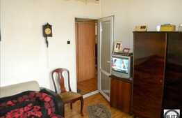 Vanzare 3 camere decomandate, 74 mp, zona Calea Manastur. Boxa si loc de parcare