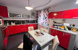 Casa de 290 mp utili, panorama, Codlea!