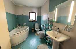 Casa de 290 mp utili, panorama, Codlea!