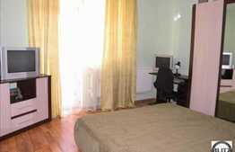 2 camere de vanzare, 56 mp, mobilat si utilat, loc de parcare