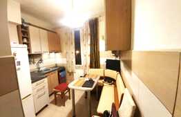 Apartament 3 camere, 70 mp, decomandat, etaj intermediar