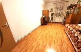 Apartament 3 camere, 70 mp, decomandat, etaj intermediar