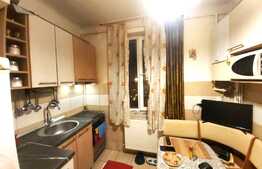 Apartament 3 camere, 70 mp, decomandat, etaj intermediar