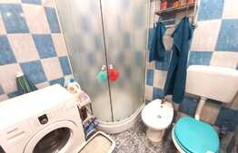 Apartament 3 camere, 70 mp, decomandat, etaj intermediar