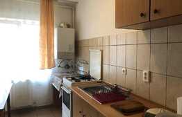 Apartament 2 camere, decomandat, etaj intermediar, Baciu 