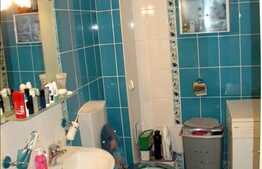 De vanzare apartament cu 4 camere, 79 mp, zona Campului. Loc de parcare inclus!