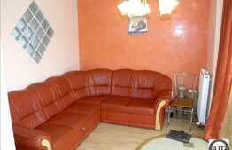 De vanzare apartament cu 4 camere, 79 mp, zona Campului. Loc de parcare inclus!