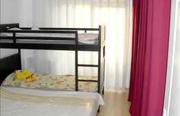 De vanzare apartament cu 4 camere, 79 mp, zona Campului. Loc de parcare inclus!