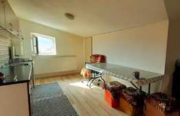 Apartament spatios, 3 camere, dressing, debara, zona centrala!