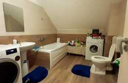 Apartament spatios, 3 camere, dressing, debara, zona centrala!