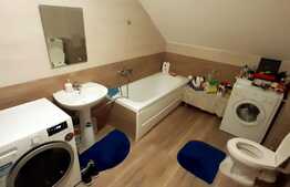 Apartament spatios, 3 camere, dressing, debara, zona centrala!