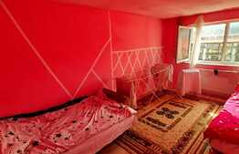 Apartament spatios, 3 camere, dressing, debara, zona centrala!