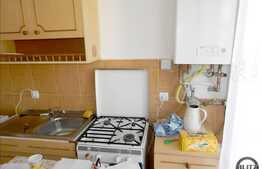 Vanzare apartament 1 camera, 35.9 mp utili, zona Grand Hotel Italia